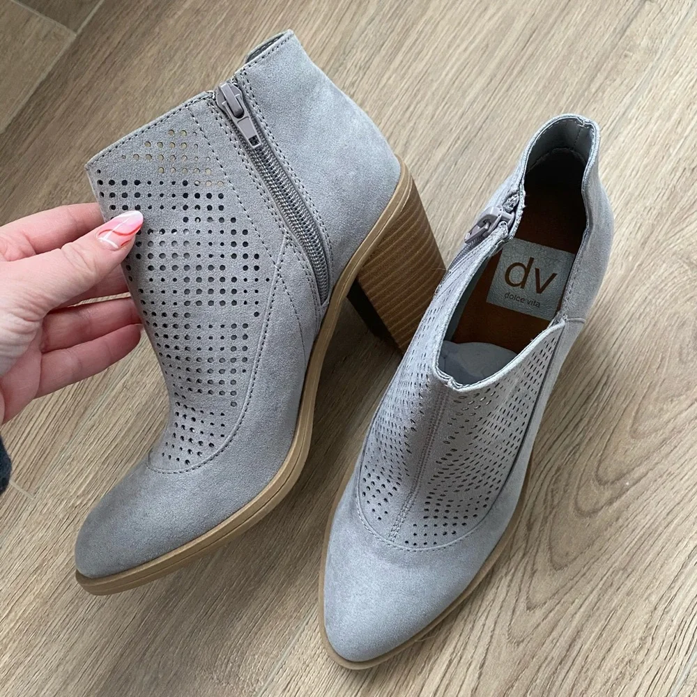 NWT Dolce Vita Gray booties - Picture 1 of 6